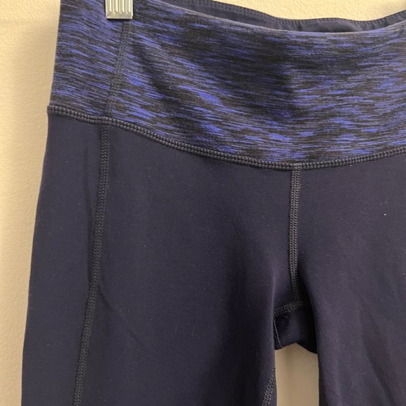 Athleta Splits Revelation Capri legging - Blue  - Size XS - Picture 5 of 16